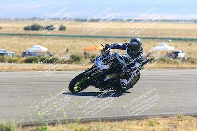 media/Oct-15-2023-TrackXperience (Sun) [[85198ff50b]]/Group 2/session 4 turn 3/